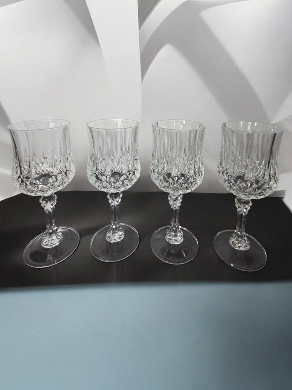 Cristal D'Arques Longchamp Wine Glasses (Set of 4) - 7" Diamond Cut Crystal